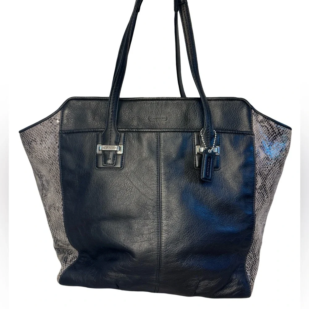 Coach Taylor Tote Black Leather & Grey Embossed Snakeskin Tote VGUC #23303